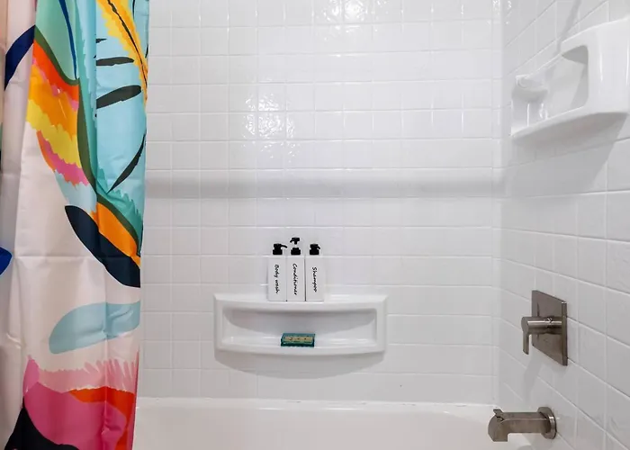 Apartment Modern 1br Brick Kingbed +close To Dt